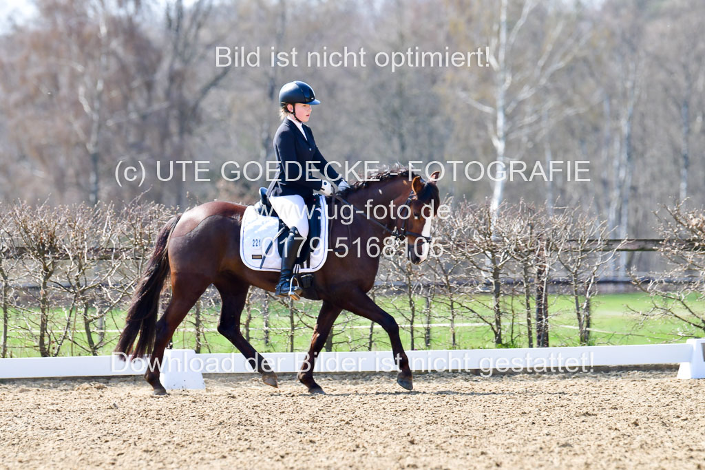 Reitsportzentrum Bremervörde | 160421Dressurpony A_103