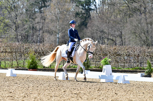 Reitsportzentrum Bremervörde | 160421Dressurpony A_120 
