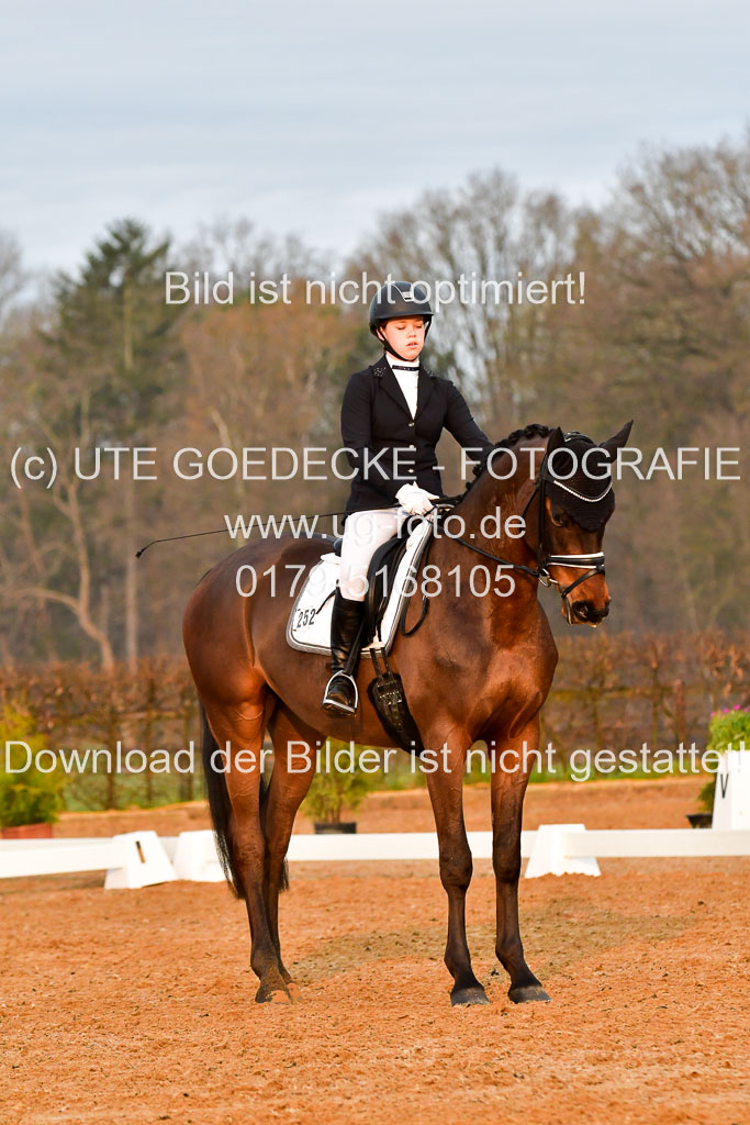Reitsportzentrum Bremervörde | 170421 Dressurreiter A_049