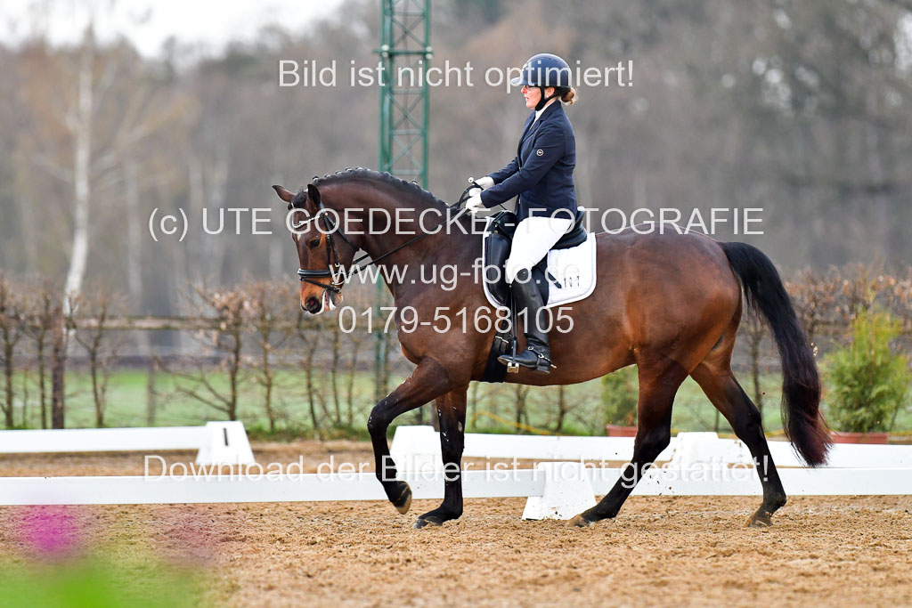 Reitsportzentrum Bremervörde | 170421 Dressurreiter A_224 