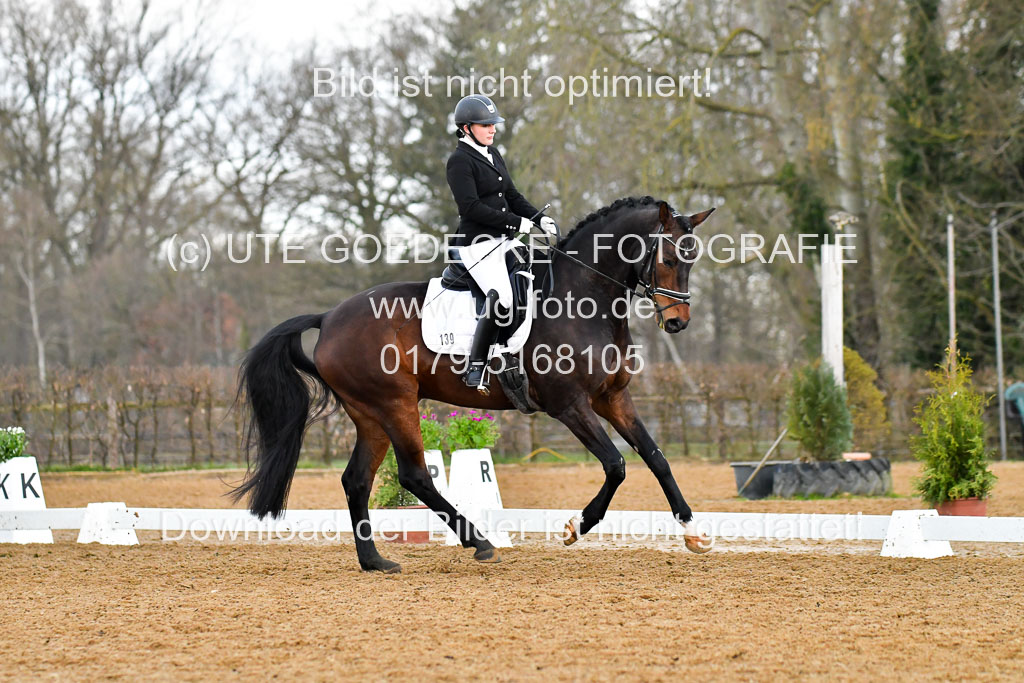 Reitsportzentrum Bremervörde | 170421 Dressurreiter A_262 