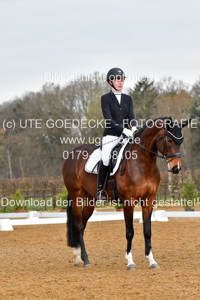 Reitsportzentrum Bremervörde | 170421 Dressurreiter A_285 