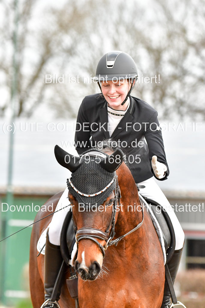 Reitsportzentrum Bremervörde | 170421 Dressurreiter A_303 