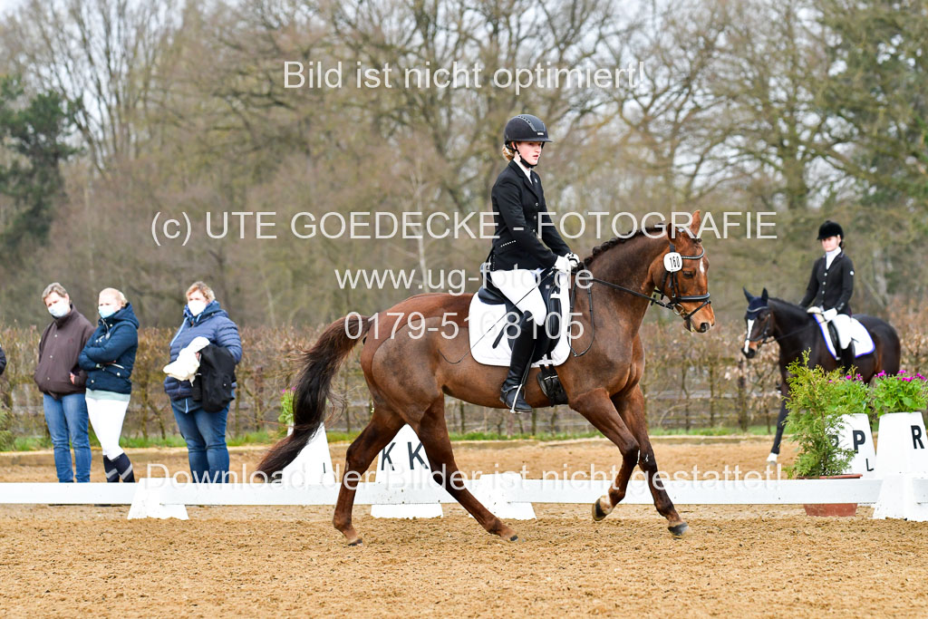 Reitsportzentrum Bremervörde | 170421 Dressurreiter A_398 