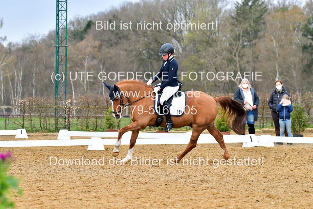 Reitsportzentrum Bremervörde | 170421 Dressurreiter A_405 