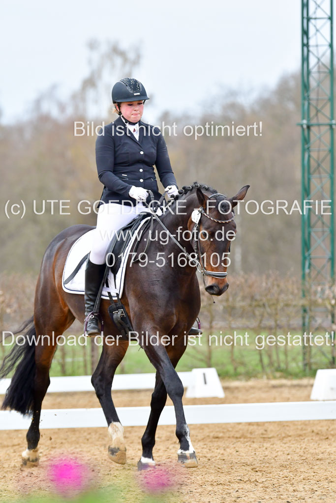 Reitsportzentrum Bremervörde | 170421 Dressurreiter L_054
