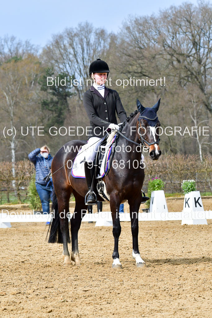 Reitsportzentrum Bremervörde | 170421 Dressurreiter L_254