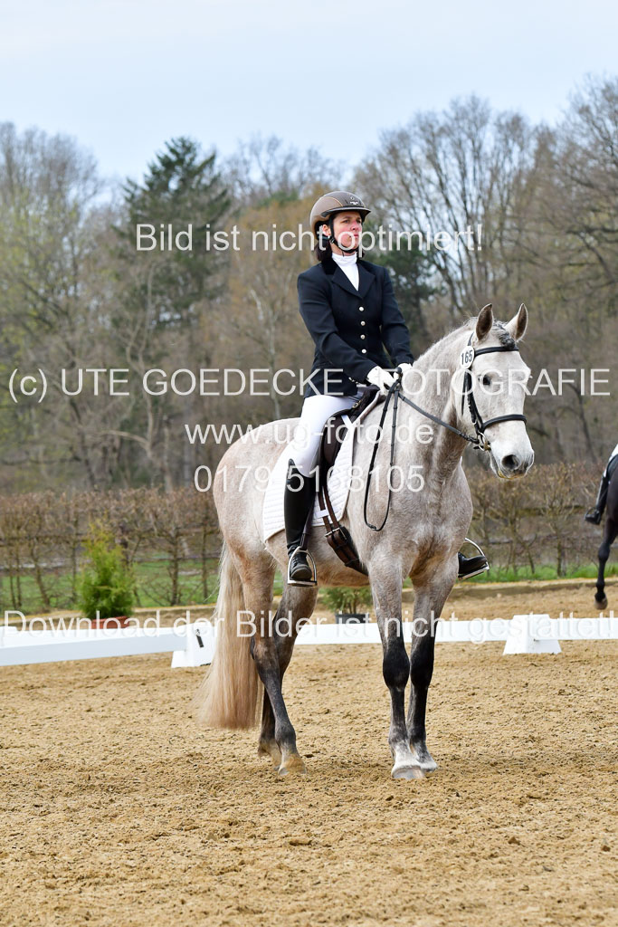 Reitsportzentrum Bremervörde | 170421 Dressurreiter L_379