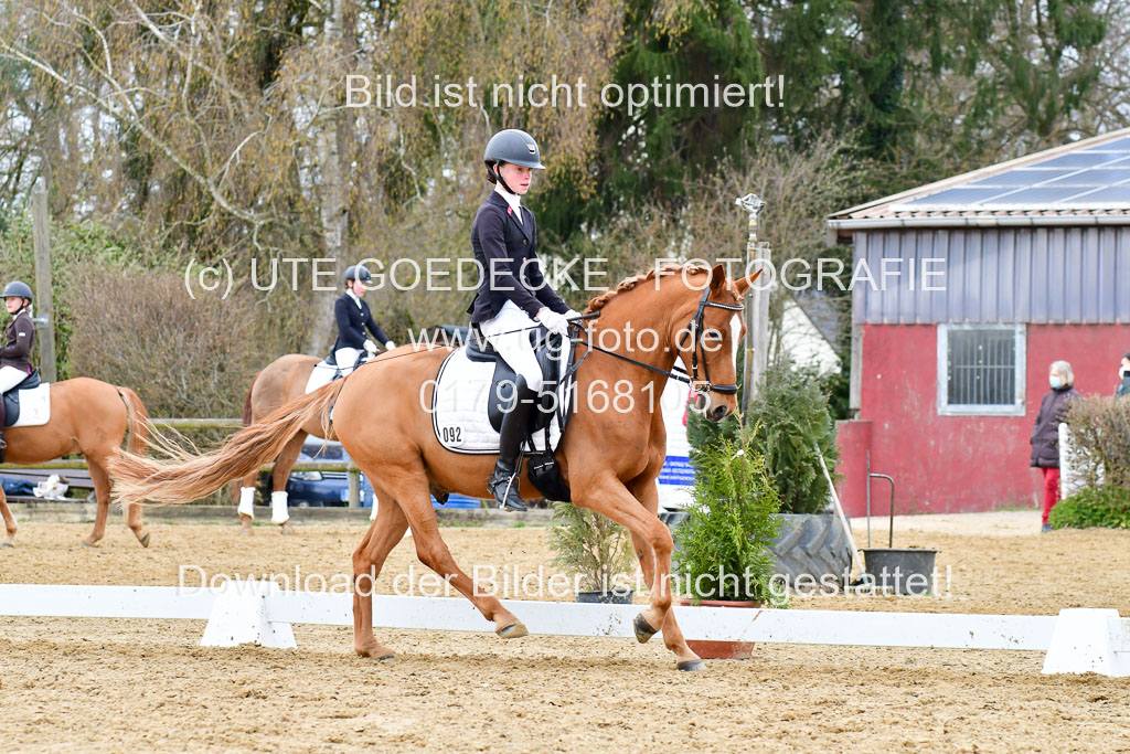 Reitsportzentrum Bremervörde | 170421 Dressurreiter L_504 