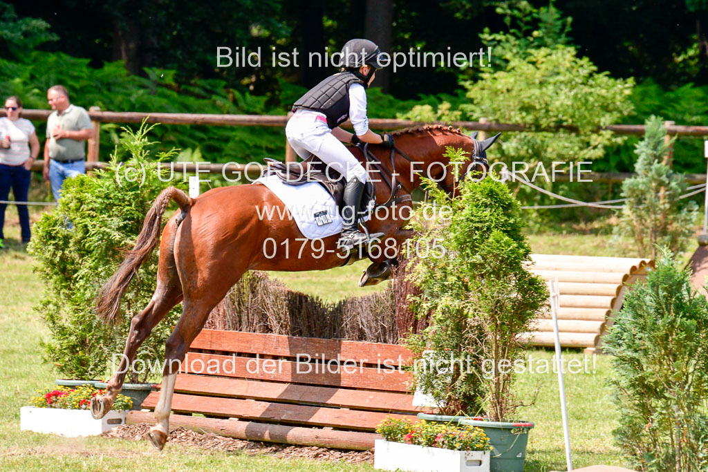 Goldene Schärpe 2021  in Münster Handorf | 03072021 -  Gelände 2   _0418 