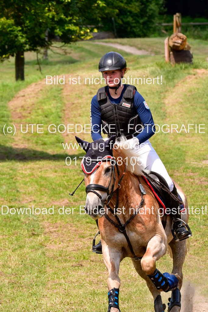 Goldene Schärpe 2021 in Münster Handorf | 03072021 - Gelände 2 _0494