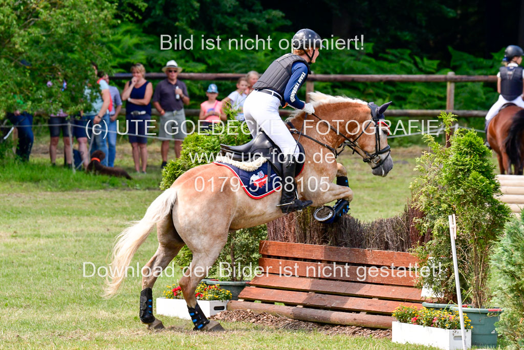 Goldene Schärpe 2021 in Münster Handorf | 03072021 - Gelände 2 _0495