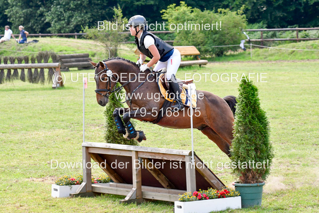 Goldene Schärpe 2021  in Münster Handorf | 03072021 -  Gelände 2   _0516 