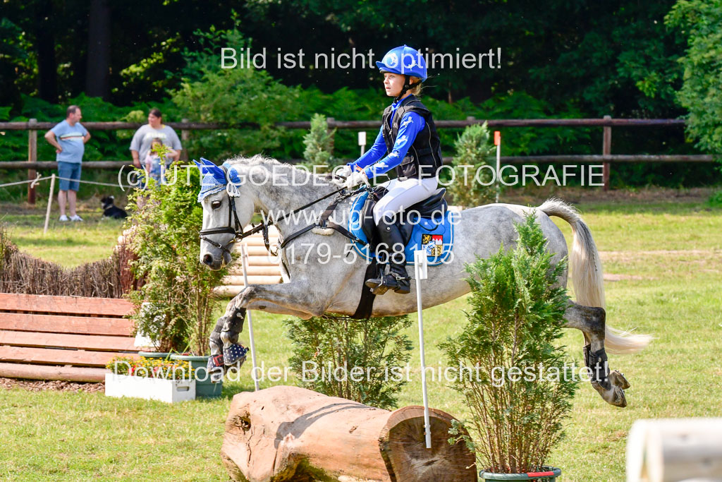 Goldene Schärpe 2021  in Münster Handorf | 03072021 -  Gelände 2   _0937 