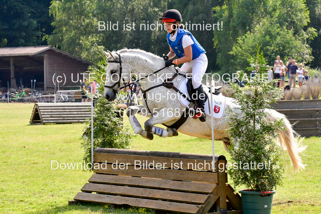 Goldene Schärpe 2021  in Münster Handorf | 03072021 -  Gelände 2   _0997 