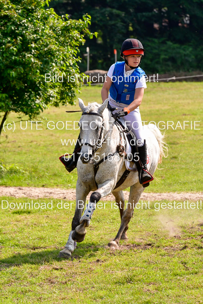 Goldene Schärpe 2021  in Münster Handorf | 03072021 -  Gelände 2   _1008 