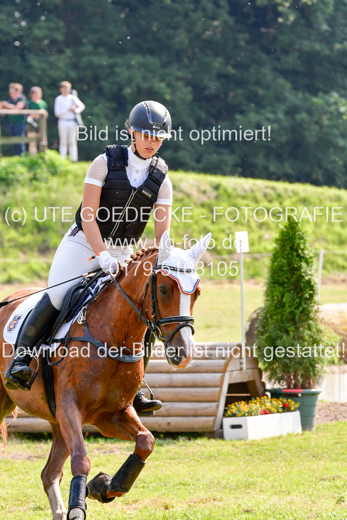 Goldene Schärpe 2021  in Münster Handorf | 03072021 -  Gelände 2   _1026 