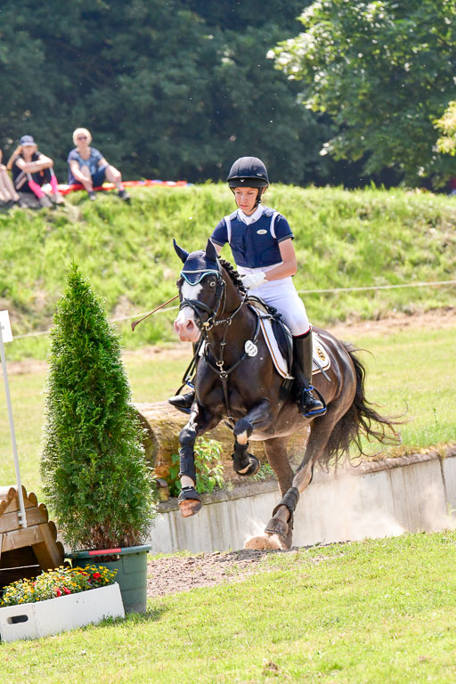 Goldene Schärpe 2021  in Münster Handorf | 03072021 -  Gelände 2   _0385 