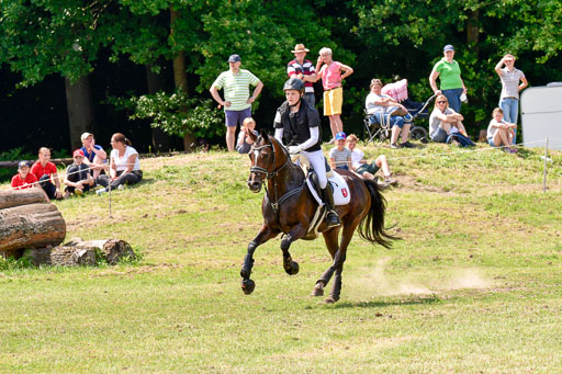 Goldene Schärpe 2021  in Münster Handorf | 03072021 -  Gelände 2   _0426 