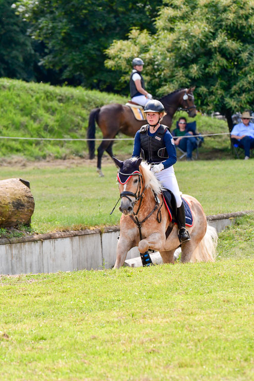 Goldene Schärpe 2021  in Münster Handorf | 03072021 -  Gelände 2   _0486 