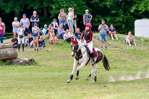 Goldene Schärpe 2021  in Münster Handorf | 03072021 -  Gelände 2   _0561 