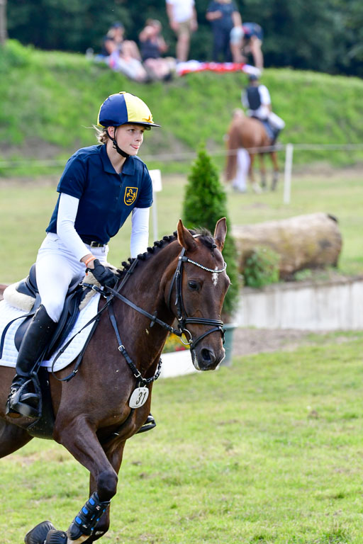 Goldene Schärpe 2021  in Münster Handorf | 03072021 -  Gelände 2   _0832 
