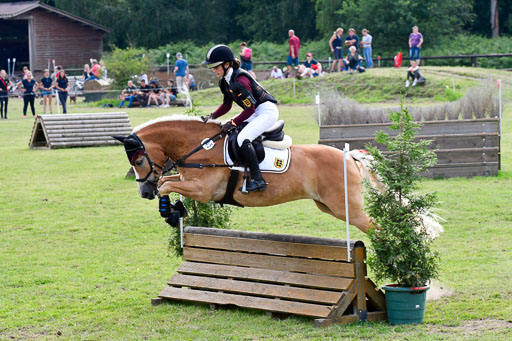 Goldene Schärpe 2021  in Münster Handorf | 03072021 -  Gelände 2   _0837 