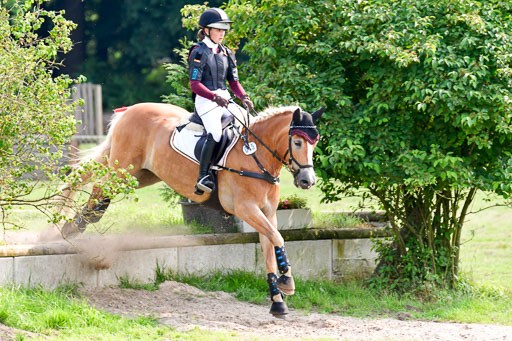 Goldene Schärpe 2021  in Münster Handorf | 03072021 -  Gelände 2   _0844 