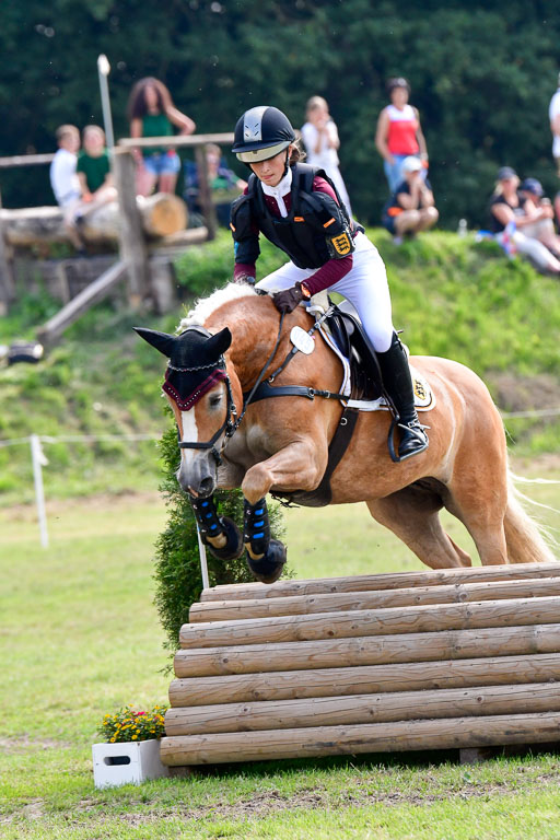Goldene Schärpe 2021  in Münster Handorf | 03072021 -  Gelände 2   _0847 