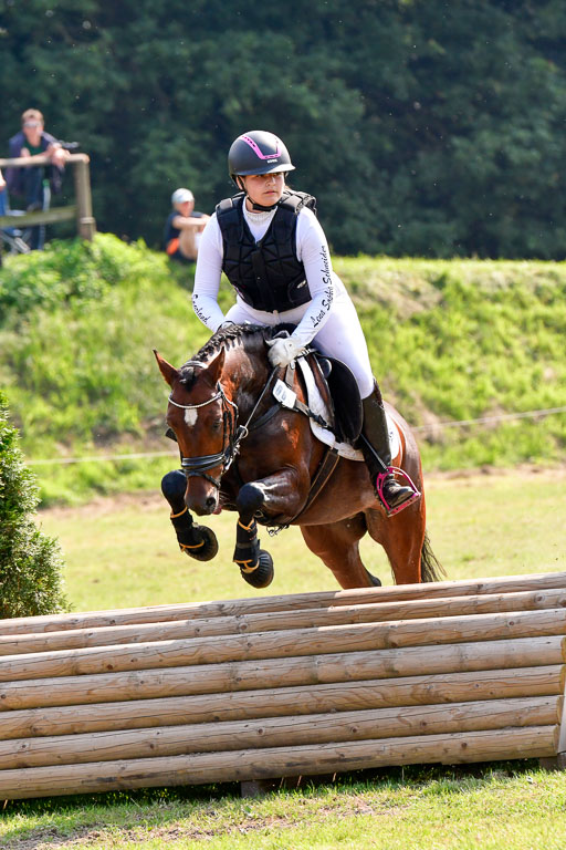 Goldene Schärpe 2021  in Münster Handorf | 03072021 -  Gelände 2   _0991 