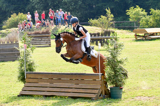 Goldene Schärpe 2021  in Münster Handorf | 03072021 -  Gelände 2   _1124 