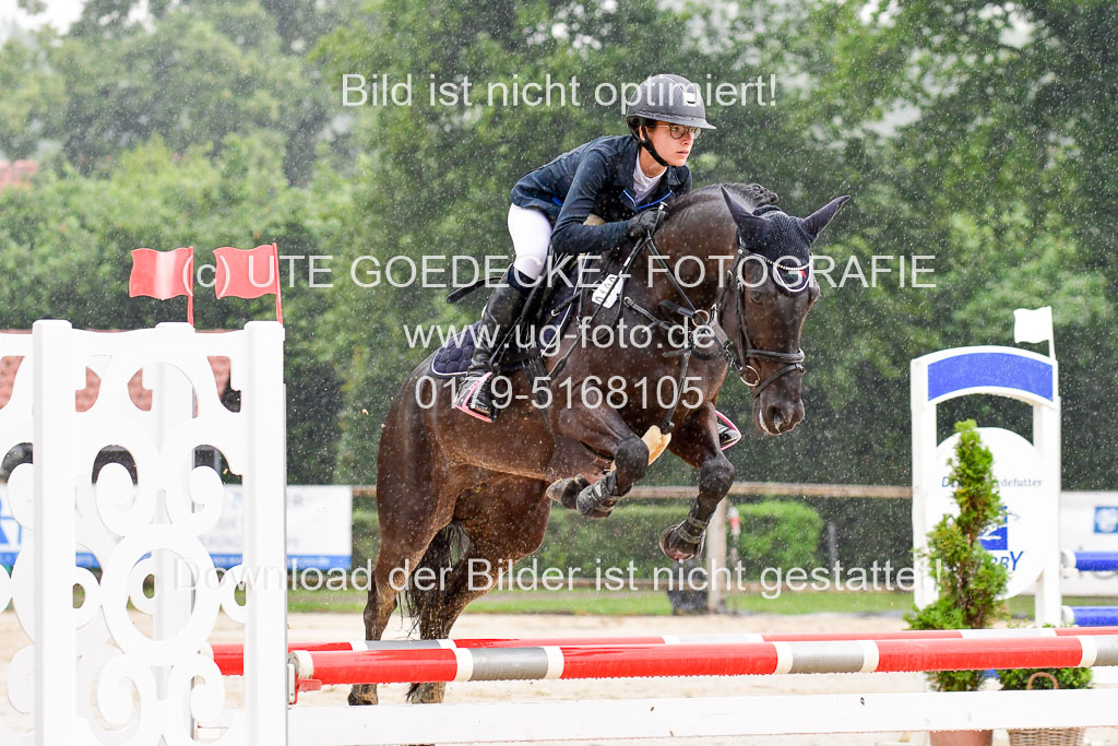 Goldene Schärpe 2021  in Münster Handorf | 04072021 - Springen 1 Abt_010 