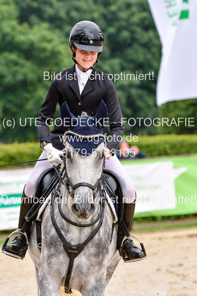 Goldene Schärpe 2021  in Münster Handorf | 04072021 - Springen 1 Abt_018 