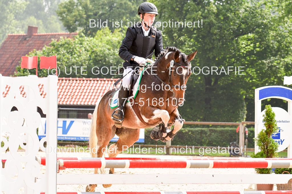 Goldene Schärpe 2021  in Münster Handorf | 04072021 - Springen 1 Abt_058 