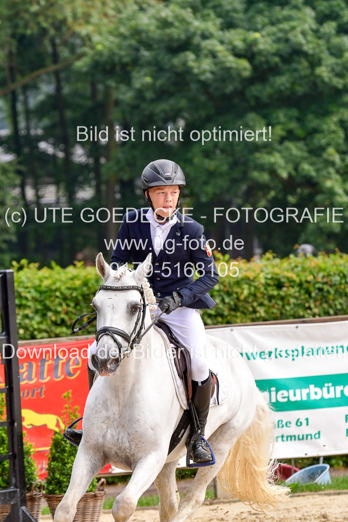 Goldene Schärpe 2021  in Münster Handorf | 04072021 - Springen 1 Abt_075 