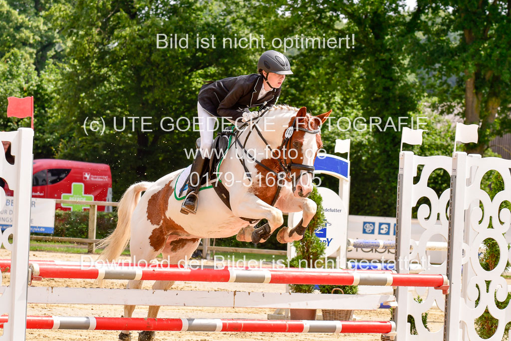 Goldene Schärpe 2021  in Münster Handorf | 04072021 - Springen 1 Abt_431 