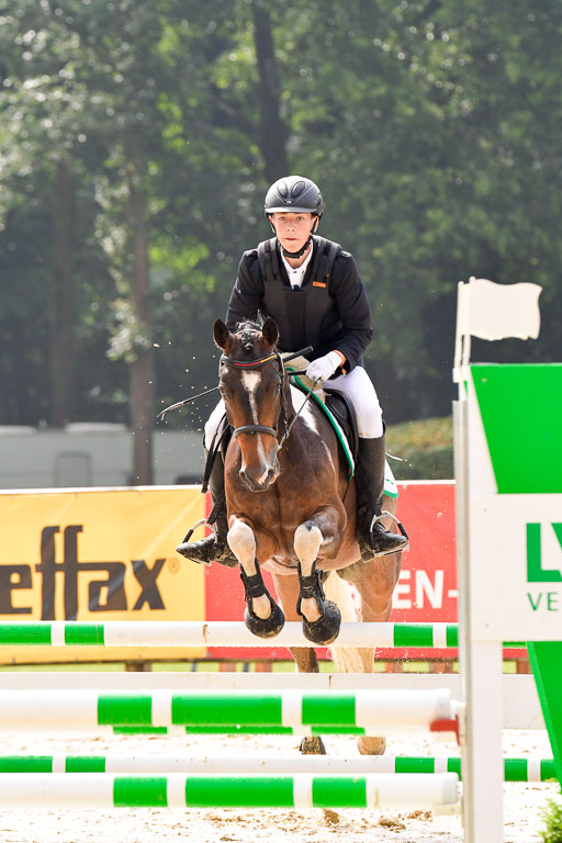 Goldene Schärpe 2021  in Münster Handorf | 04072021 - Springen 1 Abt_054 