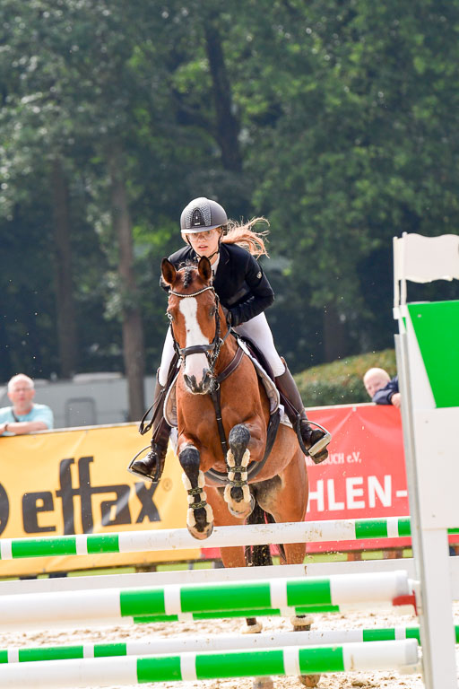 Goldene Schärpe 2021  in Münster Handorf | 04072021 - Springen 1 Abt_099 