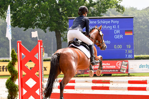 Goldene Schärpe 2021  in Münster Handorf | 04072021 - Springen 1 Abt_119 