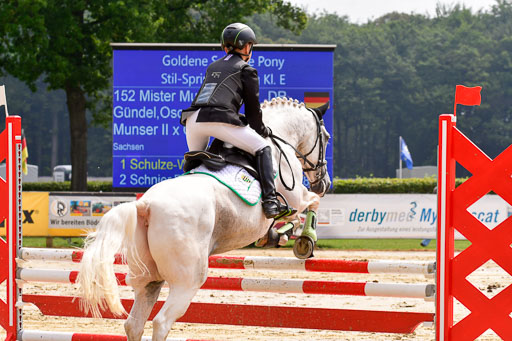 Goldene Schärpe 2021  in Münster Handorf | 04072021 - Springen 1 Abt_294 