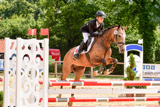 Goldene Schärpe 2021  in Münster Handorf | 04072021 - Springen 1 Abt_439 