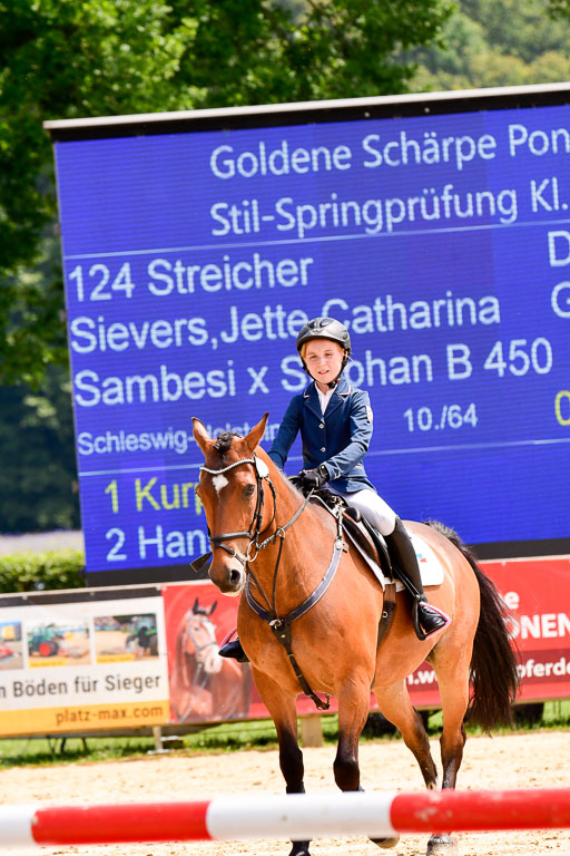 Goldene Schärpe 2021  in Münster Handorf | 04072021 - Springen 1 Abt_561 