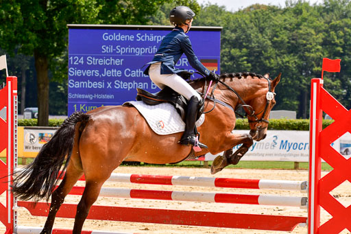 Goldene Schärpe 2021  in Münster Handorf | 04072021 - Springen 1 Abt_565 