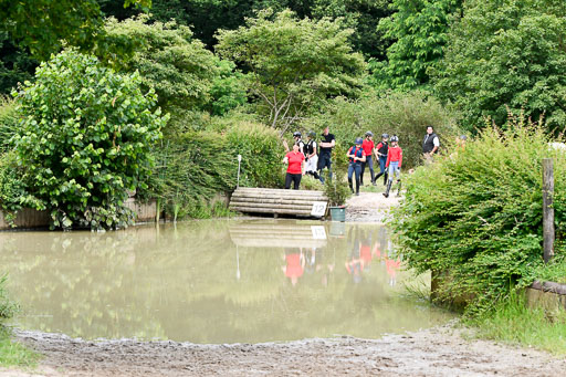 Goldene Schärpe 2021  in Münster Handorf | 02072021 - Wasserdurchritt_03 