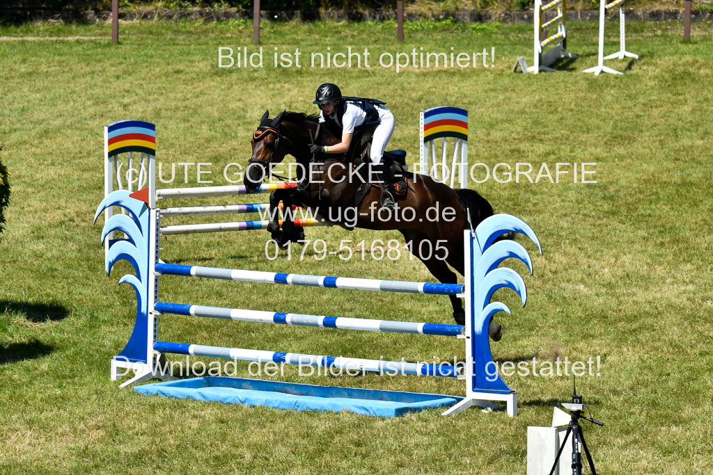 Reitturnier Harburger RV  16.7.2021 | 17072021 Springen L 2 Phasen 1 _045 
