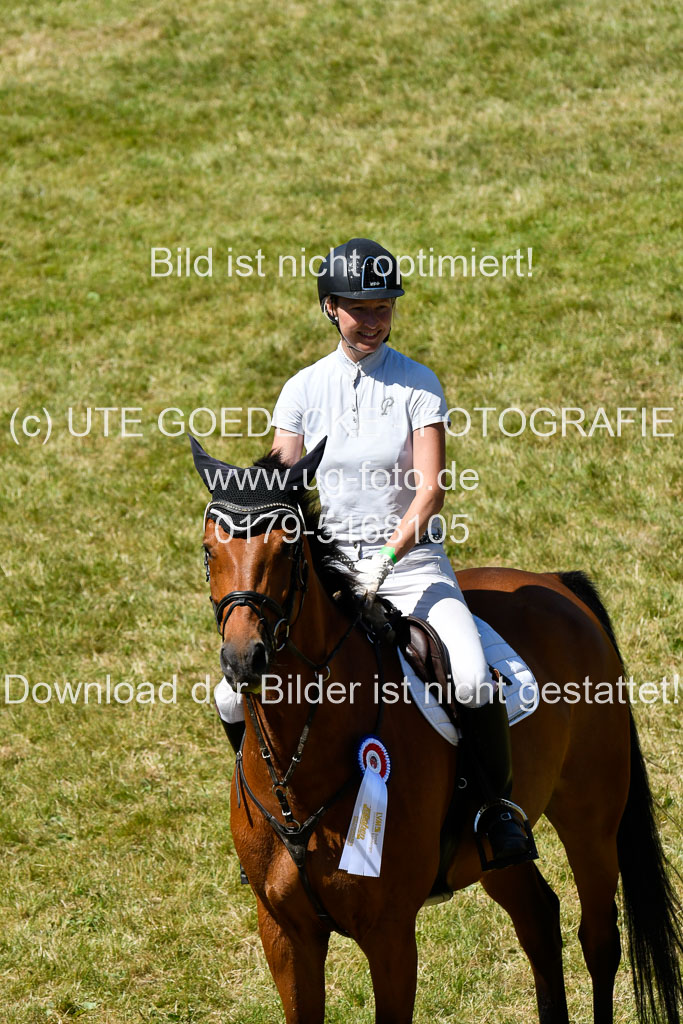 Reitturnier Harburger RV  16.7.2021 | 17072021 Springen L 2 Phasen 1 _330 