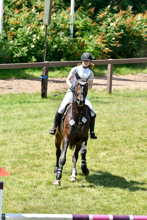 Reitturnier Harburger RV  16.7.2021 | 17072021 Springen L 2 Phasen 1 _197 