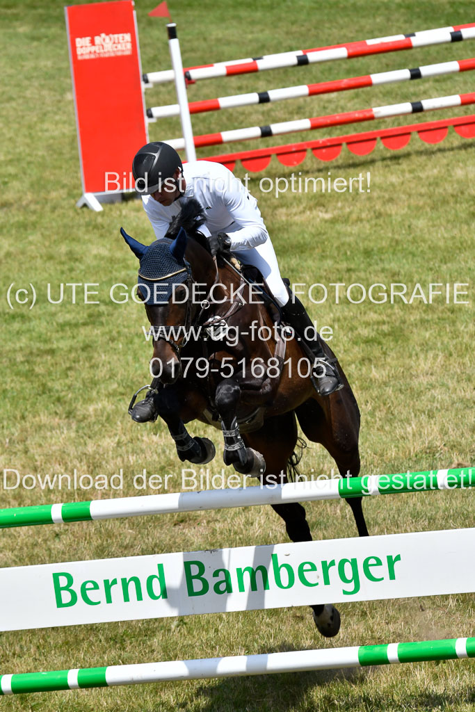 Reitturnier Harburger RV  16.7.2021 | 18072021 M Youngster + U25  2 _01 