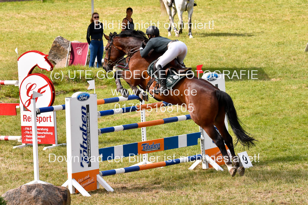 Reitturnier Harburger RV  18.7.2021 | 18072021 Springen S _079 