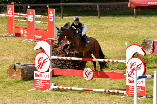 Reitturnier Harburger RV  18.7.2021 | 18072021 Springen S _040 